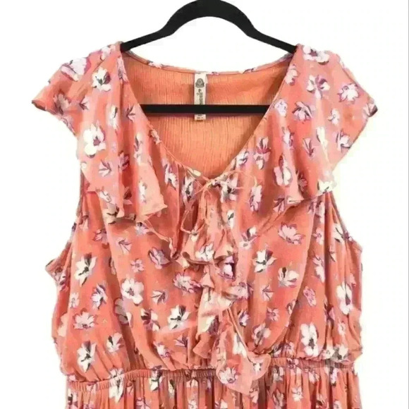 ☆ American Rag Cie 1X Pink Floral Faux Wrap Sleeveless Ruffle Front Dress. 3/$30 - Picture 3 of 6